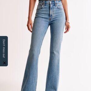Abercrombie & Fitch High Rise Vintage Flare Jean